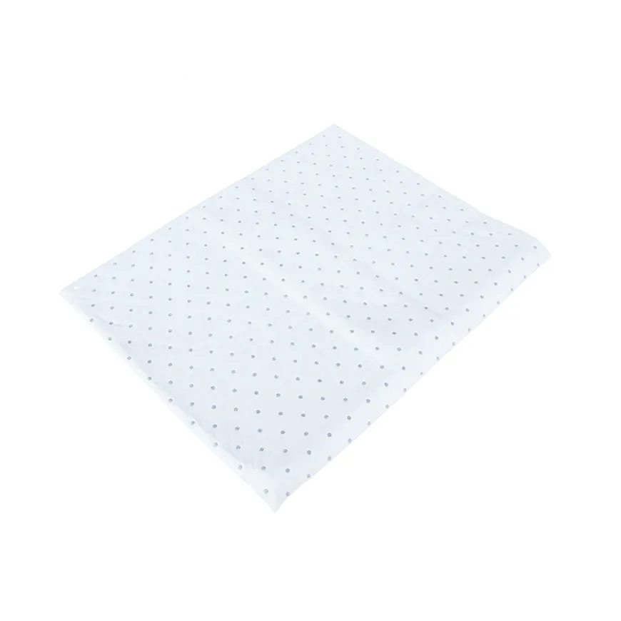 Practical Applications of Oil-Only Absorbent Pads