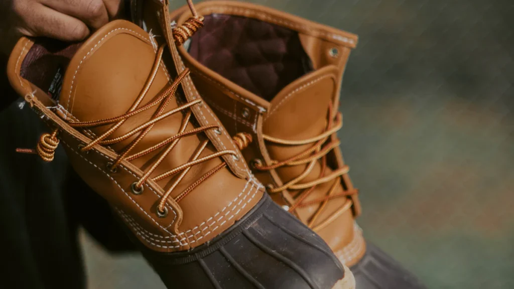 What Are High Voltage Electrical Safety Shoes and Their Features